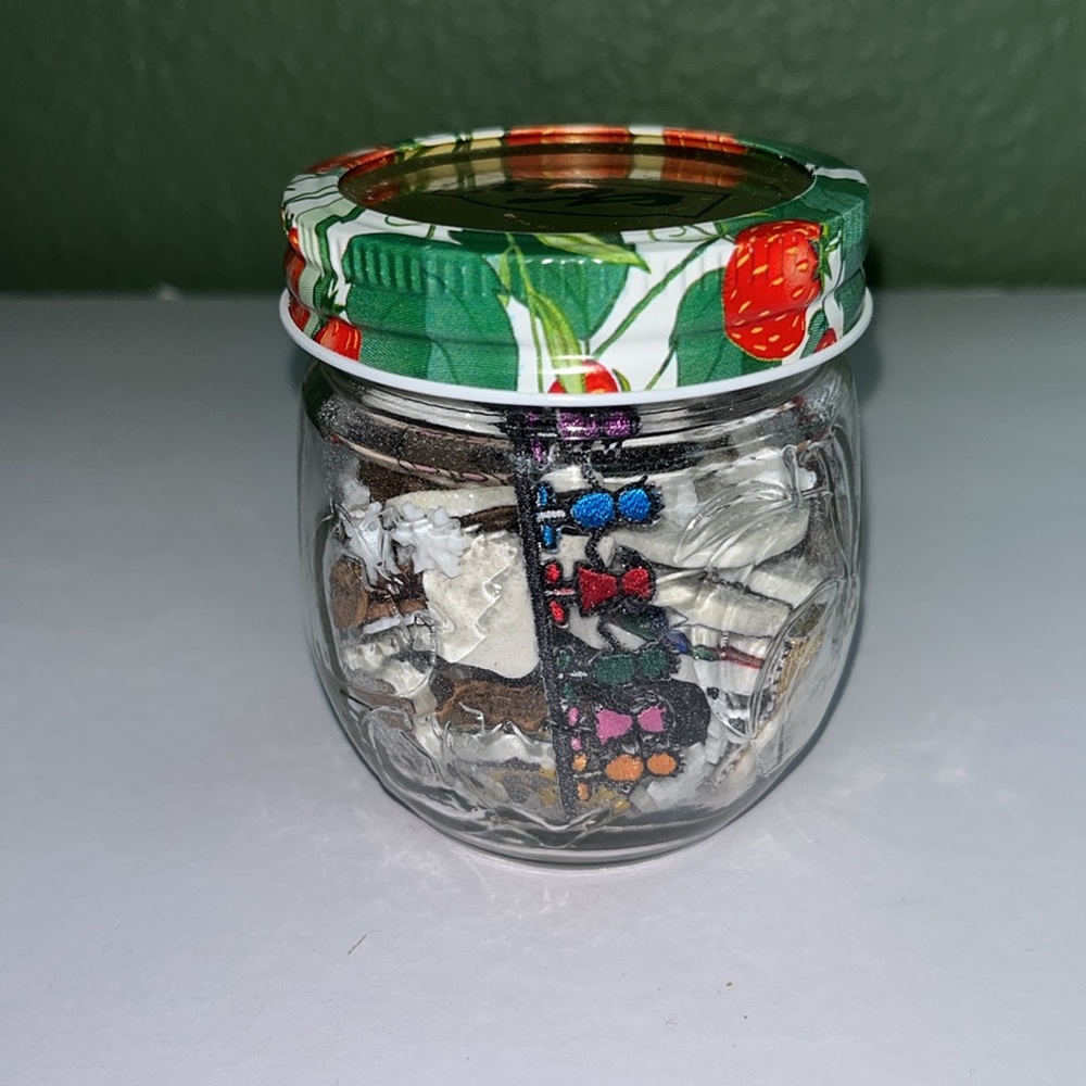 Teachercore Jar full of Buttons and Patches Set for Crafts Sewing